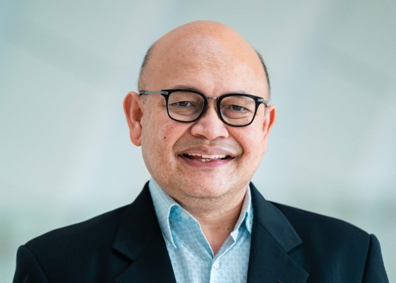 Navigating Telco, OTT, and AI: A Conversation with Dr. Guntur S.&nbsp;Siboro